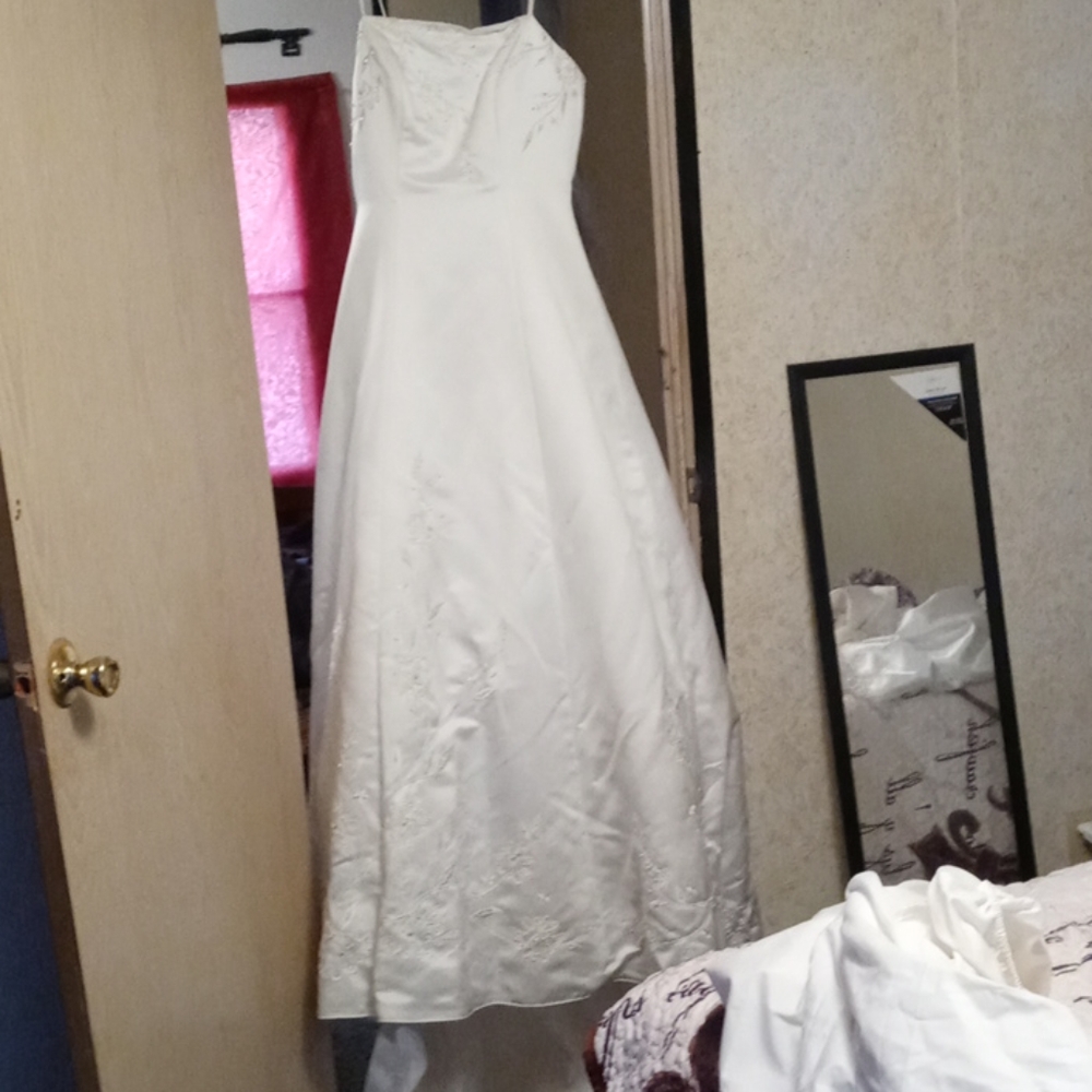 Wedding dress